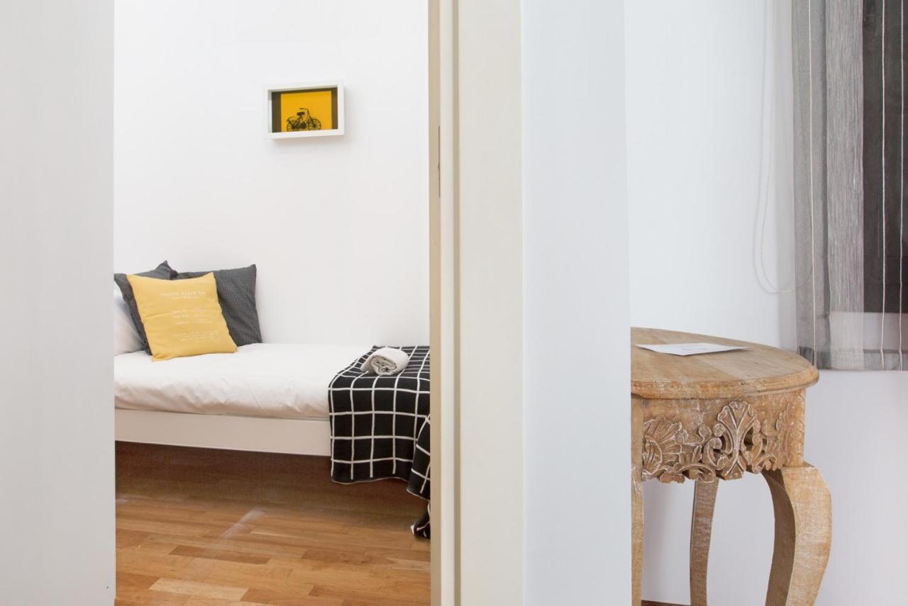 Stay U-Nique Apartments Balmes Barcelona Buitenkant foto